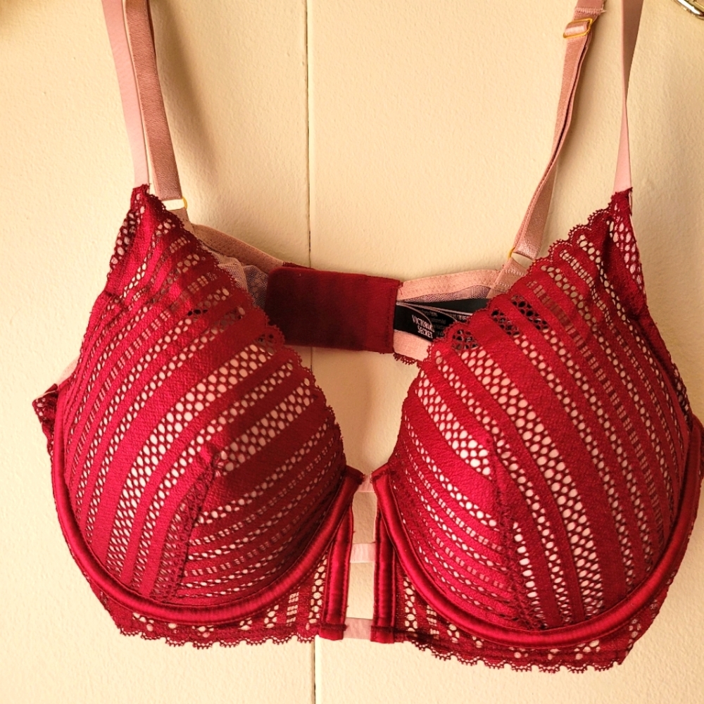 NWOT Victoria Secret Maroon/Pink Lace Sexy Bra